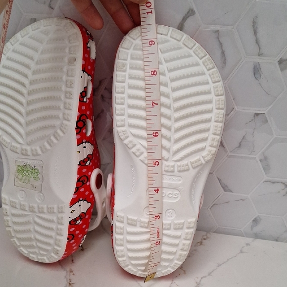 Crocs Hello Kitty Clogs Red Pink Polka Dots Kids size J3 - Picture 7 of 16